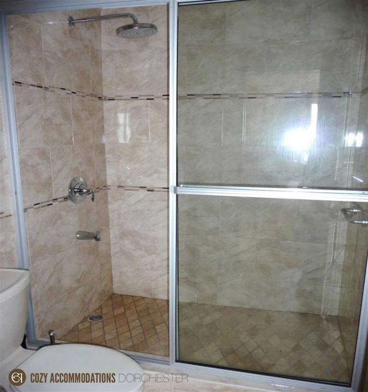 Cozy Accommodations - Dorchester City Line Kingston Quarto foto